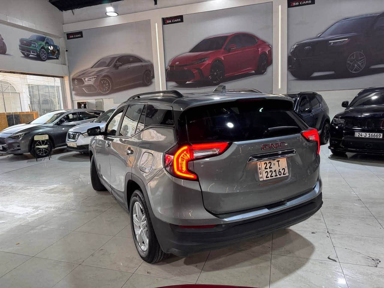Gmc terrain 2023
للاقساط مقدمة ٩٠$🔥
***********
***********

مواسفات فوول SLE
رادارات ٣٦٠ درجة
بصمة 
تشغيل عن بعد
تحكمات ستيرن
شاشة 
كامره
تحكمات ستيرن
وياله ١٩
ماشية ٥٥ الاف مايل
❌ضرر ٤ قطع صبغ مع ربع قماره بدون دواخل
أرباكات  سليم و اصلي ما طاك 💯/💯
وقم شاصي مرفقه مع صور
موجودة 📍اربيل معرض S.B cars
سيارة مرقمة اربيل بسمي
❌خدمة الأقساط بدون كفيل او ضمان
يشمل جميع مواطن عراقي

***********
***********
