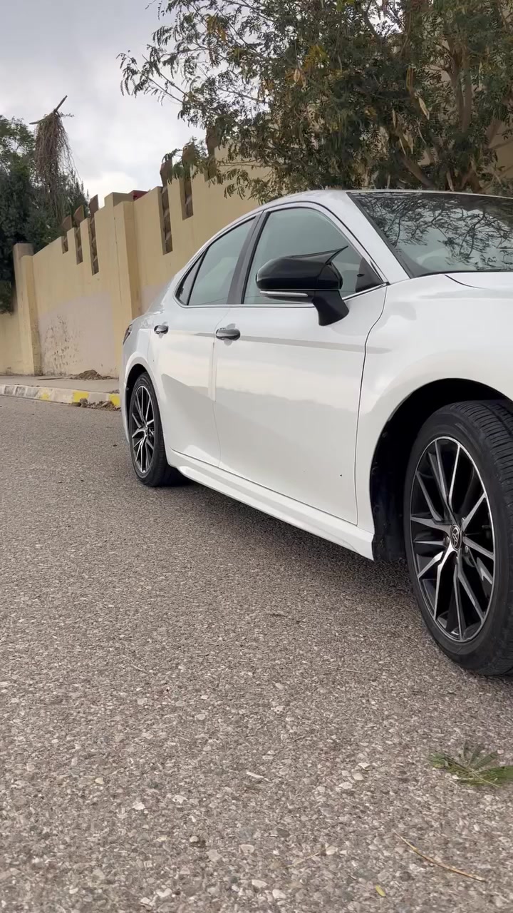 كامري ٢٠٢١
se plus
بصمه
فتحه 
شاشه جبير
شاحن وايرلس
فول مواصفات 
ماشيه ١٣٥ الف كيلو بونيد مبدل بلاد و بيها بارد سونار موجود بالصور سعر ٢١٠ و بيها مجال


**إذا كنت صاحب هذا الإعلان وتريد حذفه لأي سبب، رجاءا أرسل رسالة إلى الدعم الفني**