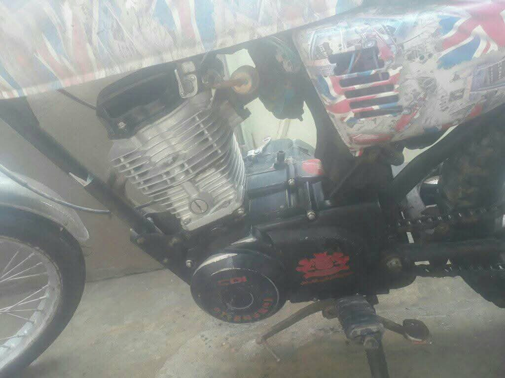 دراجه للبيع سعر 225 وبيها مجال قليل دراجه شوفت عينك محرك حلو تجي تكلب وتشوف مكاني ديوانيه سنيه جذع كلك كلك كلك شوفت عينك دراجه لا تجي وتكلي تختلف بصوره وهاي وهاي


**إذا كنت صاحب هذا الإعلان وتريد حذفه لأي سبب، رجاءا أرسل رسالة إلى الدعم الفني**