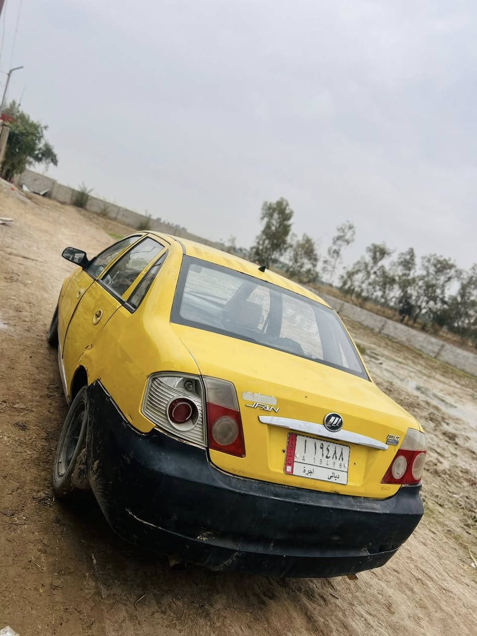 سلام عليكم
للبيع او المراوس
ليفان520 موديل 2010 كير ومكينه خير من الله طخم تاير بلاديه بدون ضربه رقم ديالئ سنويه الئ 2028 السعر 20 وبيه مجال 
العنوان / ديالئ / دلي عباس/ سراجق
رقم / ***********
