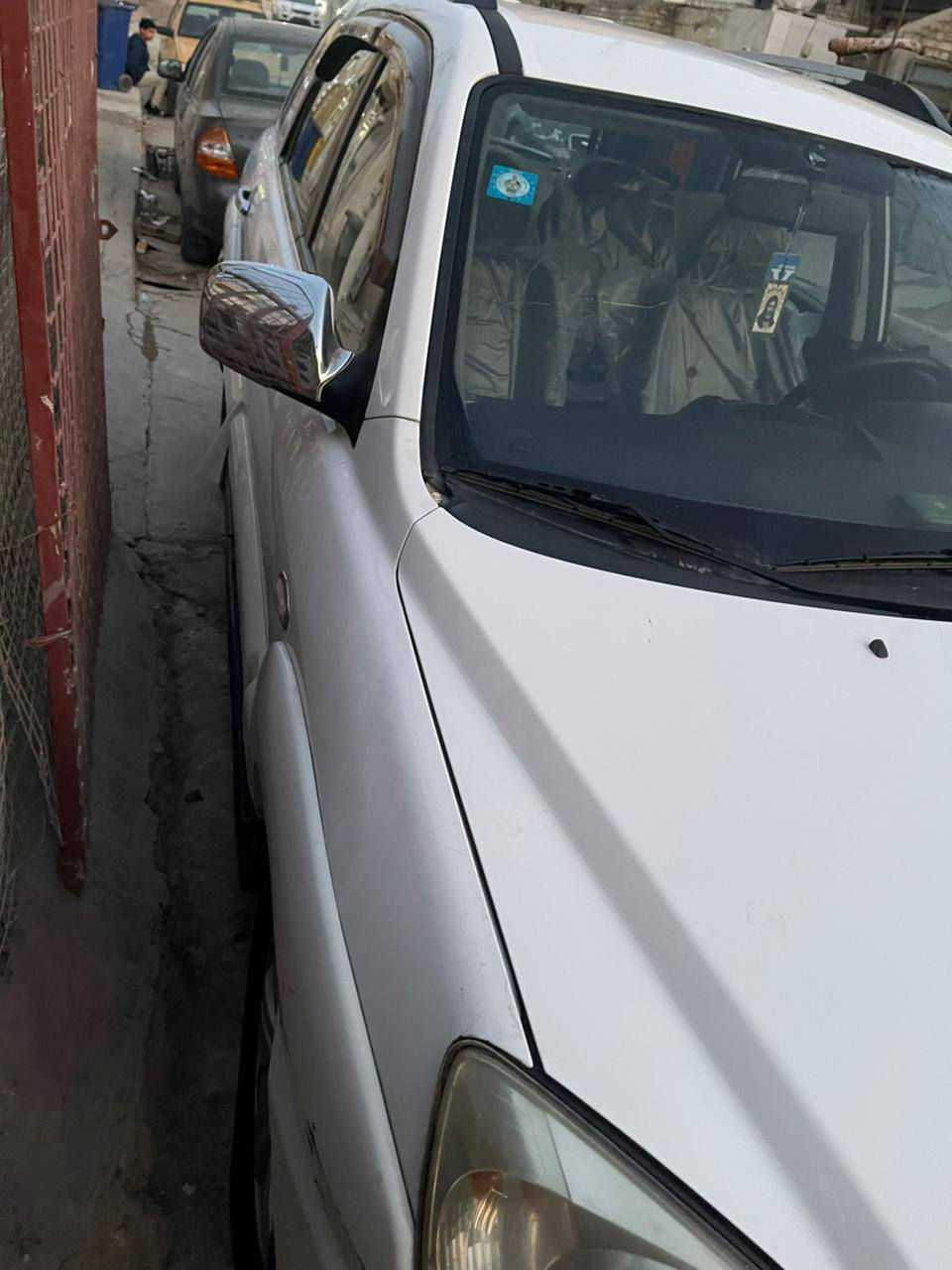 سلام عليكم كيا سبورتج مديل2009سياره مانقصه كلشي
السياره حلوه ونضايفه بيه بس قطعه والباقي كفالة عامه 
العنوان: بغداد/رقم الهاتف/***********
