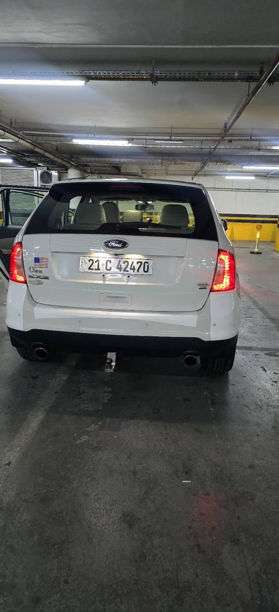 فورد ايدج 2013 امريكي سقف بانورامه  فول مواصفات  بدون بصمه كير توماتيك وعادي 
كير ومكينا بشرط ما مفتوح
مقاعد جلد حار وبارد
باب سايق والي ورا مسبوغ بدون حادث
للستفسار👇
*********** السليمانية, العراق
