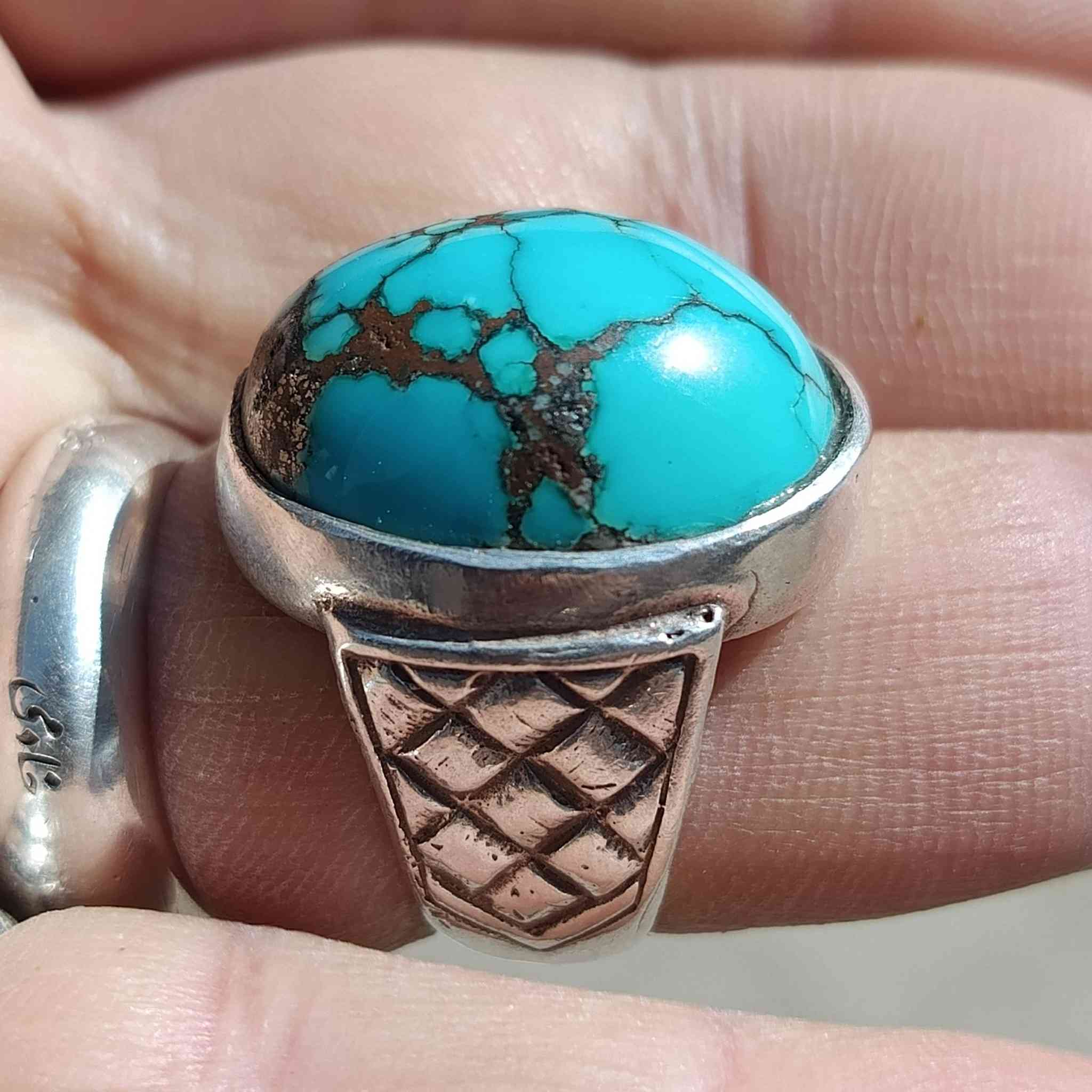 للعشاق اصاله فيروزي طبيعي صياغه يدويه للبيع مكاني ناصرية خدمة توصيل


**إذا كنت صاحب هذا الإعلان وتريد حذفه لأي سبب، رجاءا أرسل رسالة إلى الدعم الفني**