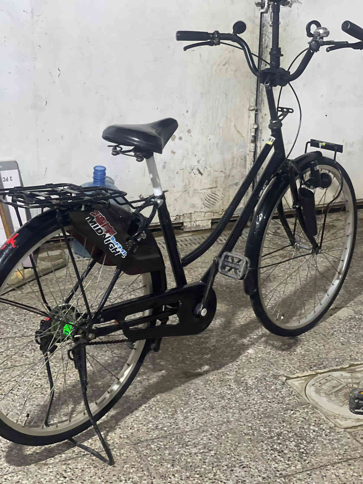 السلام عليكم خوان حبايب شلونكم  باسكل للبيع فول نضافه  لون اسود موديل 19 باسكل نضيف  كلش 
الباسكل مكانه نجف كوفه  رايده120 وبي مجال 
هاذا رقمي وتصل بيك خير وتدلل
***********
تصل واني خادمك رمش عليه واني آدك عليك وأتساب بي وخاص مفتوح 
واني خادم
