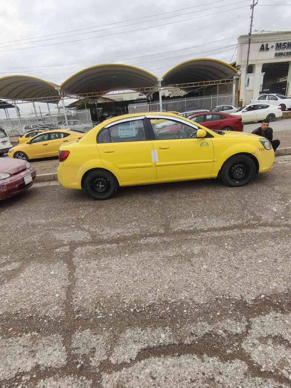 ريو2011 امريكي مصفره ما عليها ربع دينار (تحويل فقط) كير مكينه حدادية كلها جديده السعر100 
للتواصل *********** اذا مو شراي لا تخابر
