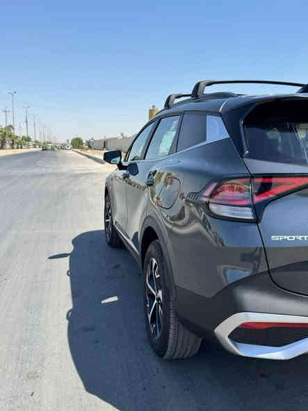 كيا سبورتج  موديل 2024
اللون : رصاصي

سعه المحرك : 1600 تيربو هايبرد 

المسافه المقطوعه :  11000 km

----------------------------------

🚘 المواصفات 🚘

وارد امريكي  🇺🇸
حادث فقط جاملخ بصف سايق نفسة مصبوغ ليبل واحد
بصمه

بانوراما

شاشة العدادات ديجيتال

شاشه

كرسي سايق كهرباء

تدفئة  مقاعد اماميه

فرش جلد

تحكم سرعه

تحكم مسجل

حساس امامي و خلفي

ويل 19

هاندبريك كهرباء

اضويه اماميه و خلفيه LED

نظام عرض الكاميرا

سستم سماعات harman\kardon

صندوق كهرباء

تشغيل عن بعد

حساس تجاوز

تحديد مسرب

رادار امامي

DRIVE MODE

AUTO HOLD

 السعر 220$

----------------------------------

للتواصل والاستفسار *********** يتوفر واتساب

مكان السيارة بغداد محموديه ناحيه الرشيد  متواجد في بغداد منصور

