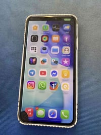 آيفون ١١ برو ماكس • ٢٥٦ • نقطة سوده