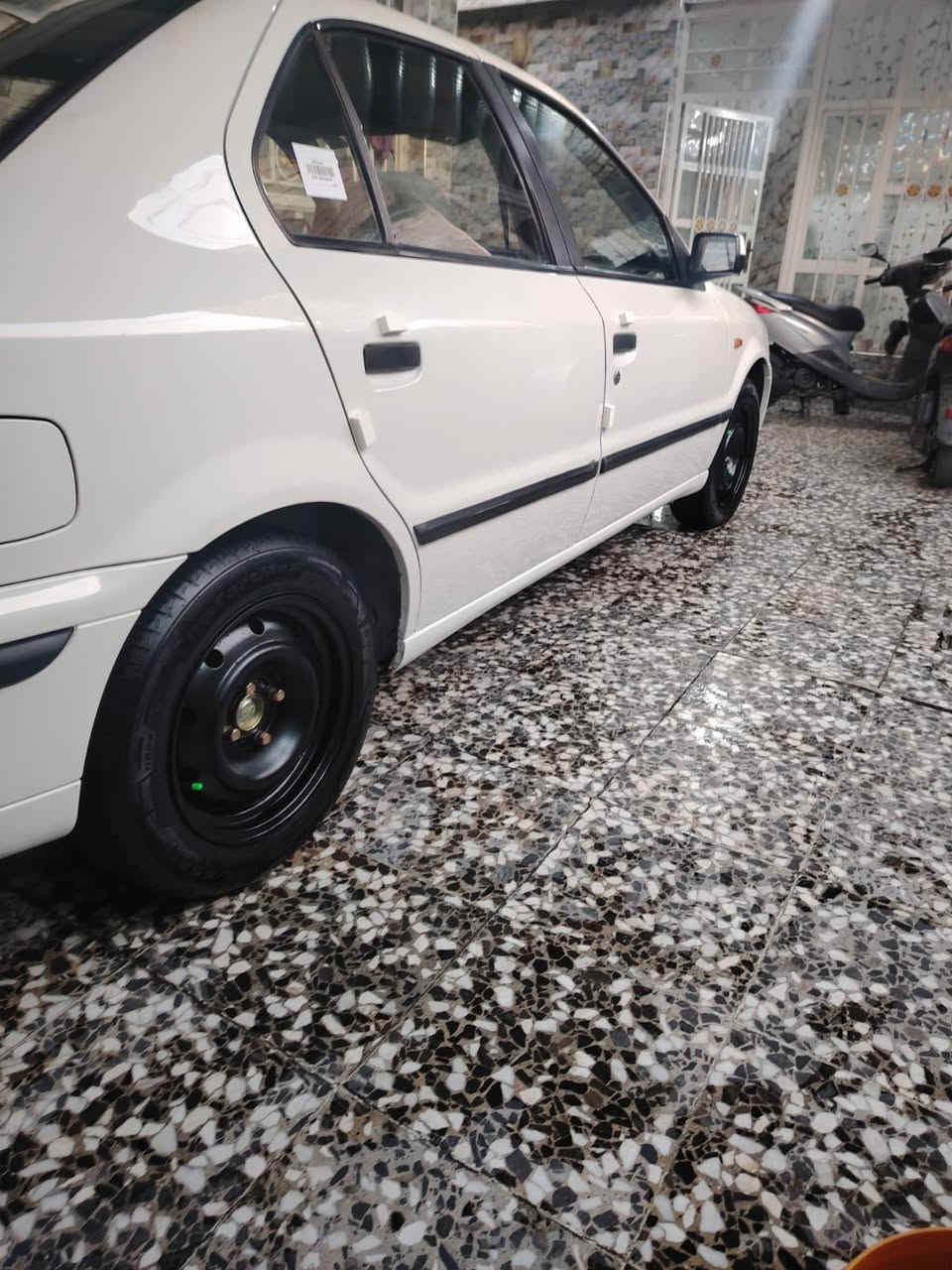 السلام عليكم سمند موديل ٢٠١١مكفوله كفاله عامه عله وضعيت شركه بس هلال بيهه صبغ خياس مابيهه دوس بلاديه محرك كير صدر تخم تاير تبريد كله جديد رقم دولي جديد رقم الهاتف ***********غيرمتواجد عل فيس
