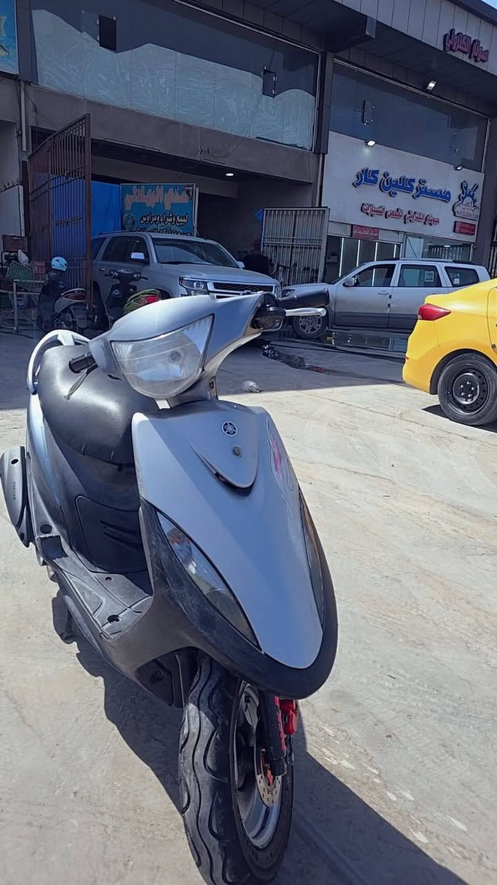 سلام عليكم دراجه ماكس عدله الدراجه نظيفه وحلوه كاعده مال بيت مكينه ممفتوحه + الكابريتر ممفتوحه نضيفات تأيرات جدد مممتعوبه الدراجه بالعافيه على الياخذه مكان بغداد الرصافه  السعر 550
الاستفسار ***********
