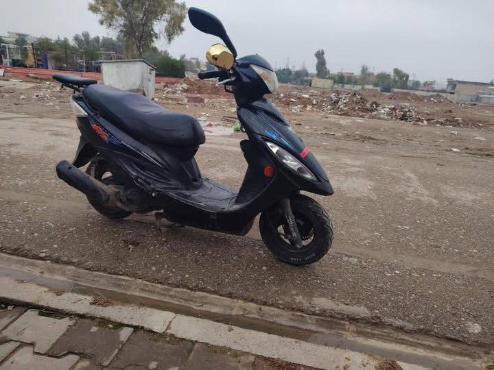 للبيع كامكو جيتي ار مصورها على وصخ دراجه كهربائيات هندر كلشي شغال تجي وتشوف بعينك شراي خاص عجبني سعرك بايع تكسر مارد عليك رقمي للتواصل ***********
