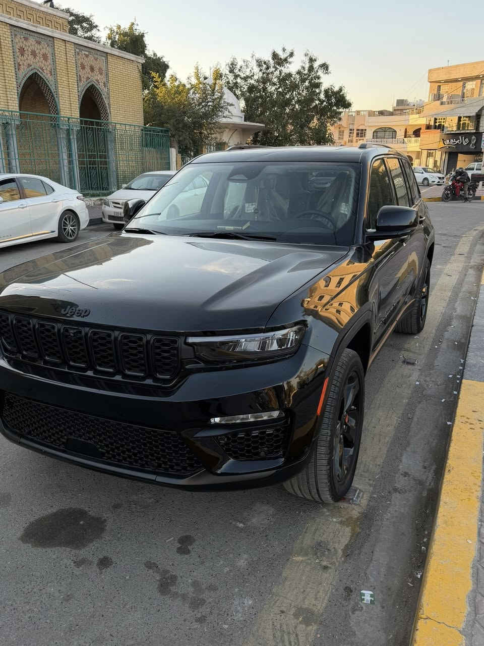 جيب لمتدد بلاص 
مديل ٢٠٢٤ 
مواصفات ليميتد  
سياره مغلف (ppf) ضمان ١٠ سنوات 

كشنات جلد
كشنات ميموري (خزن)
كشنات تدفئة
كشنات تبريد
بردات (مظلات)
كاميرا 360 درجة
رادارات 360 درجة
تبريد مركزي
تشغيل عن بعد
فور ويل درايف
صندوق جك
مراية كاميرا
وایرلێس چارچ 

ميزات و مواصفات اكثر 

سيارة ماشيه 8000  
سيارة ما بيه اي نواقص 

السعر: 330 $ وبيه مجال 
***********
