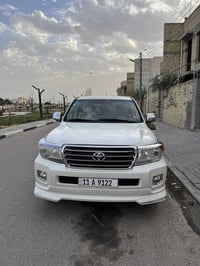 لندكروز GXR • ٢٠١٥ • ٨ سلندر