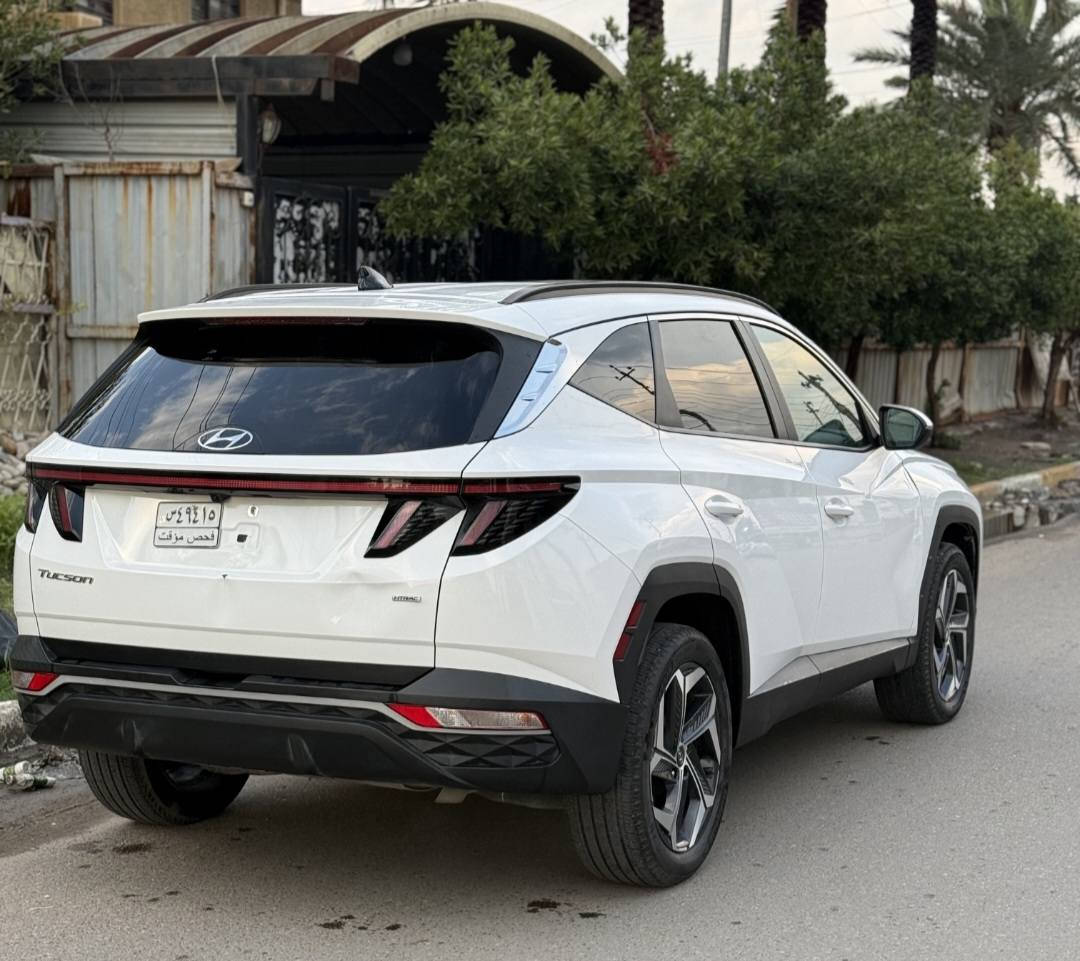 توسان موديل 2024 وارد امريكي
 دخول جديد بااسمي منفيس 
محرك 2500 مرغوب 
 فول مواصفات
 بدون ايرباك وبدون دواخل 
بصمة 
تشغيل عن بعد 
فتحه سقف 
كشنات كهرباء وجلد
صندوك كهرباء
انارة ترحيب عند قتراب
رادار امامي
رادار جانبي
رادار خلفي
توقف ذاتي عند الاقتراب 
تدفه كشنات 
مود درايف ايكول نورمال سبورت سمارت
تحكمات ستيرن و مثبت سرعة
تحديد مسار 
قيادة اليه 
مانع نزلاق 
مانع منحدرات، 
هاند بريك بصمة
قطعتين تبريد 
 ماشية 35000 ml
عنوان السيارة بغداد الجديده 
السعر 188 $ ورقه 
للاتصال ***********
