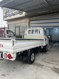 كيا حمل ٢٠٢٠  ماشية ٨٠ الف سياره كولش حلوه ونضيفه مال جناي  بيها صبغ ب...