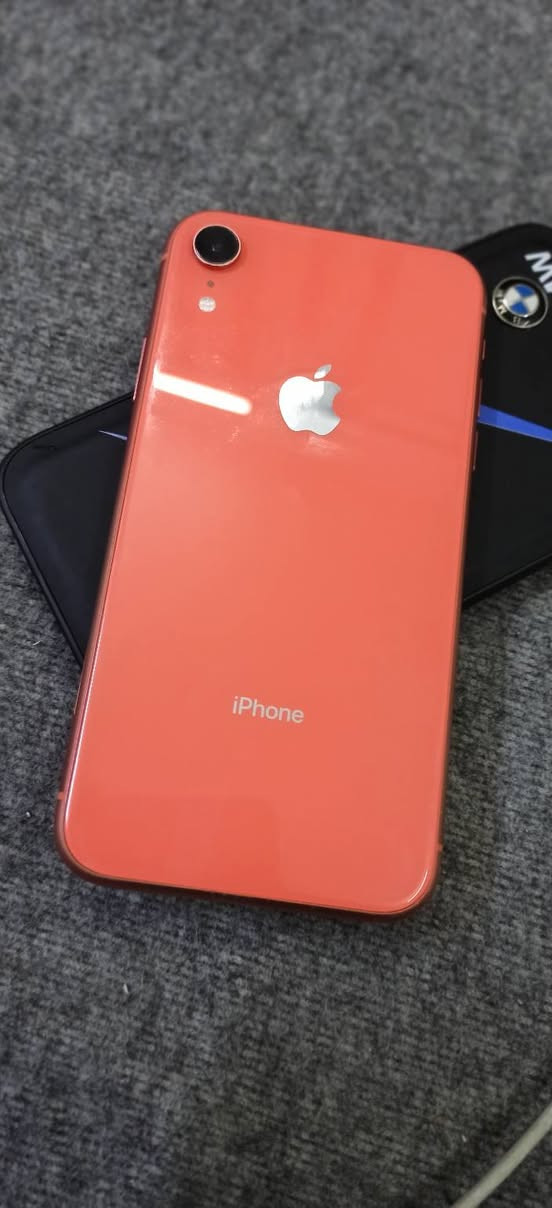 سلام علكم افوان اكس ار البيع امبدله بطاريه افس وكف ذكر 128 سعرو 170الف بي مجال قليل رقمي ***********
