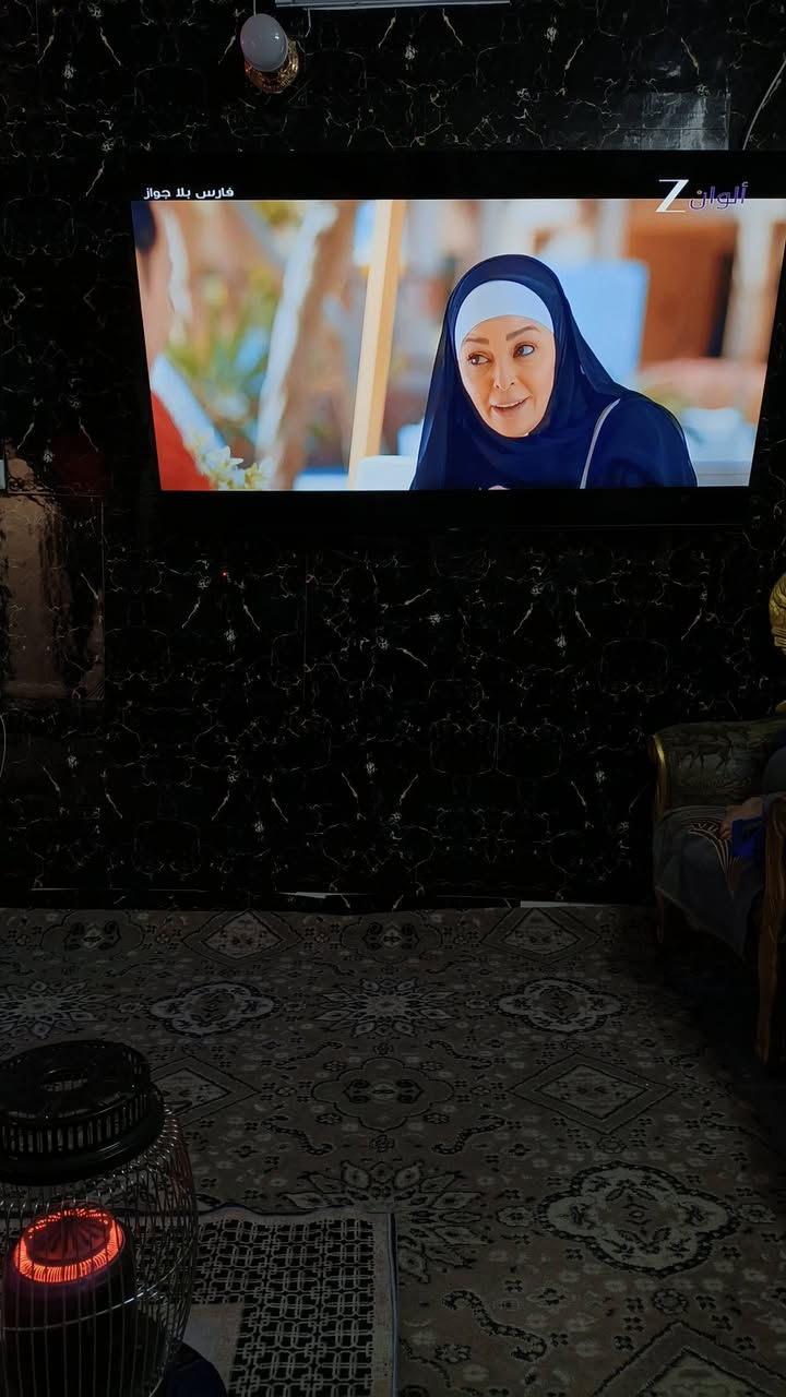 بلازما للبيع حجم 75 بغداد الزعفرانيه سعر 500 انترنت سمارت فول رقم الهاتف ***********
