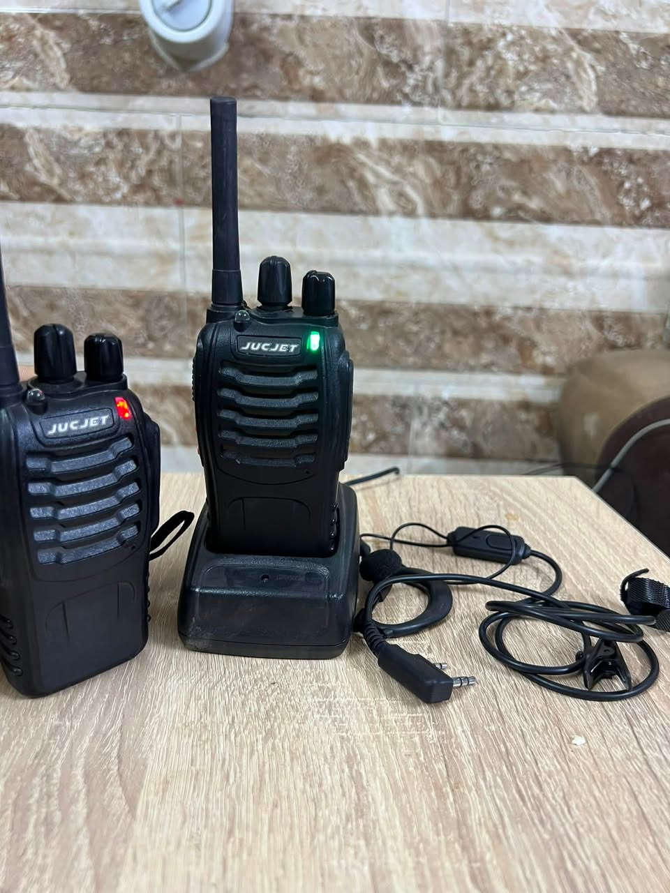 للبيع جهازي اتصال لاسلكي زوج (2)

✅ الحالة: جديد بالكارتون
✅ مع الشواحن والبطاريات الأصلية.
✅ مدى اتصال ممتاز، مناسب للرحلات، العمل، المزارع، والحراسات الامنية

السعر: (75) الف فقط

للاستفسار ***********
