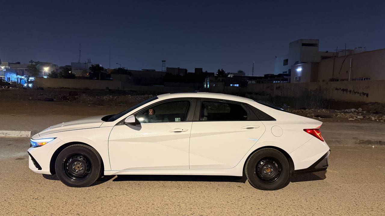 هيونداي النترا 2024 SeL
رقم بصره حره بأسمي
ماشية 27 الف كيلومتر
كفاله عامه تعمل وتسير من امريكا
(بدي +كير +مكينه   كفاله)
شرط الفحص
المواصفات 
فتحة
بصمه
رادارات
تحديد مسار
كشنات تدفئة
قيادة ذاتيه
الخ

السعر 188
للاستفسار

*********** البصرة, العراق
