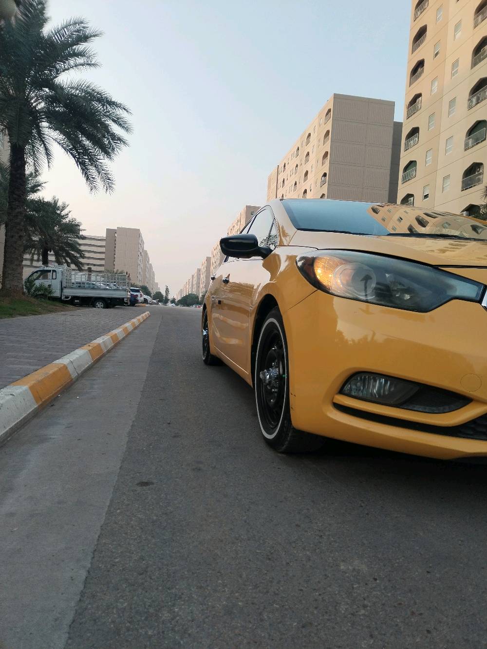 🚗 كيا فورتي 2015 - وارد أمريكي (للبيع أو المراوس) 🚗
​
​المحرك (المكينة. 1800)

​(الكيرAT)

(حادثه جاملغ الايسر الامامي+ تبديل البنيد) 

​المنشأ: وارد أمريكي (السيارة ملامحها نظيفة وجاهزة).
​✅ المحرك جديد: 
​✅ الحدادة والكهربائيات: مكفولة وشغالة 100%.
​✅ التبريد: شغال وممتاز 
​
(دوشمه+طخم تاير جديد). 

<ڪامره>. 
​
💰 السعر المطلوب: 113 ورقة (شدة و13 ورقة).
🤝 المجال: السعر بيه مجال بسيط .. 
🔄 المراوس: أرغب بالمراوس مع فورتي موديل 2019 أو 2020 (حصراً) مع دفع الفرق.
​للتواصل والاستفسار:
📞 رقم الهاتف: [***********]
📍 المكان: [بغداد]