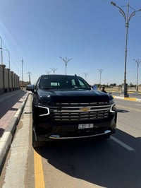 تاهو 2023 Premier المواصفات الخارجية   • سقف بانورامي  • سقف أسود  • م...