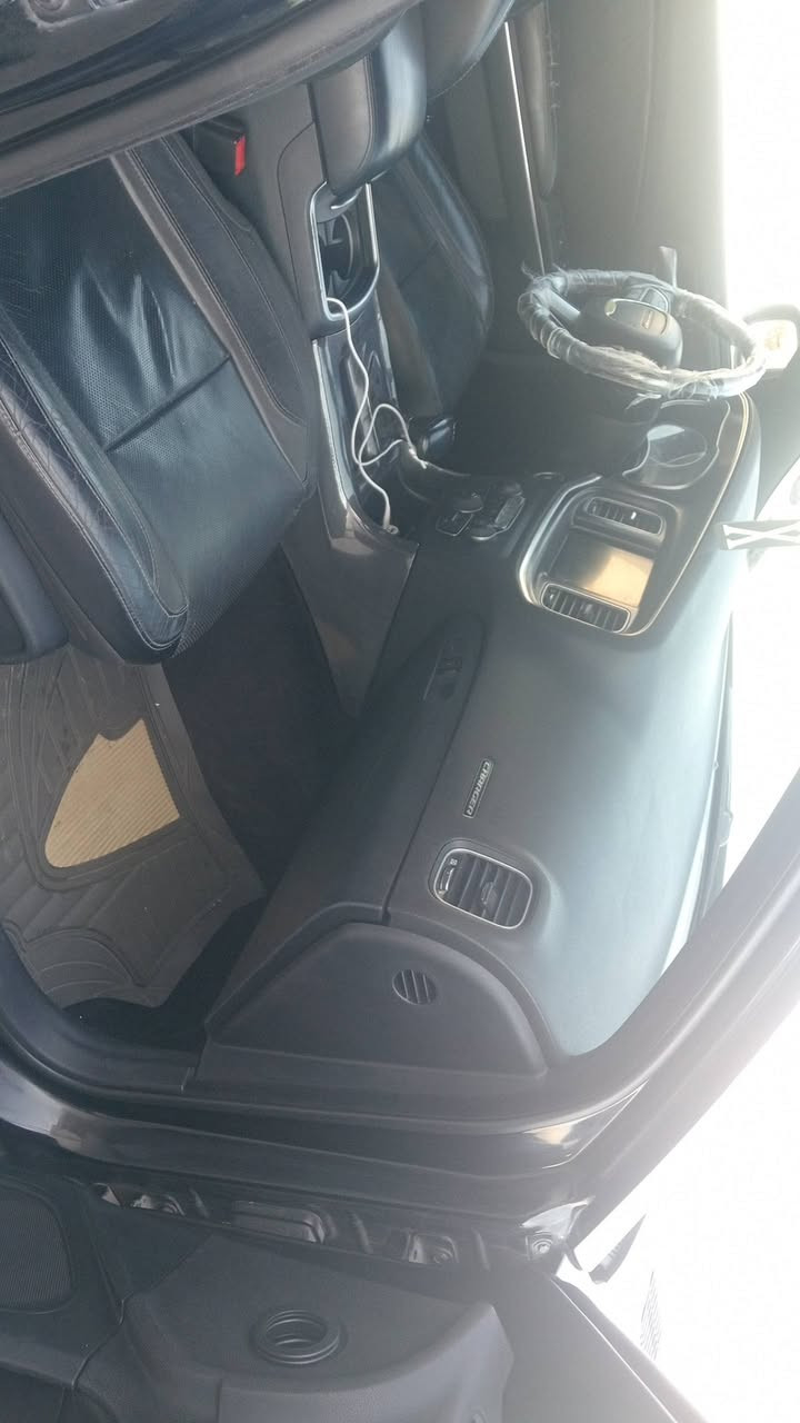 السلام عليكم جارجر موديل 16 معلايه 23 تترقم جميع المحافظات فول مواصفات فتحه قماره مكينه وكير هيمي شرط الفحص تبريد شغال تدفئه شغاله تخم تاير باتري جديد كهربائيات شغاله حداديه جديده مكفوله من العيب الشرعي والكص حادثها جاملغ وبنيد السعر 128 العنوان ناصريه مركز الاستفسار على الرقم الموجود *********** /
