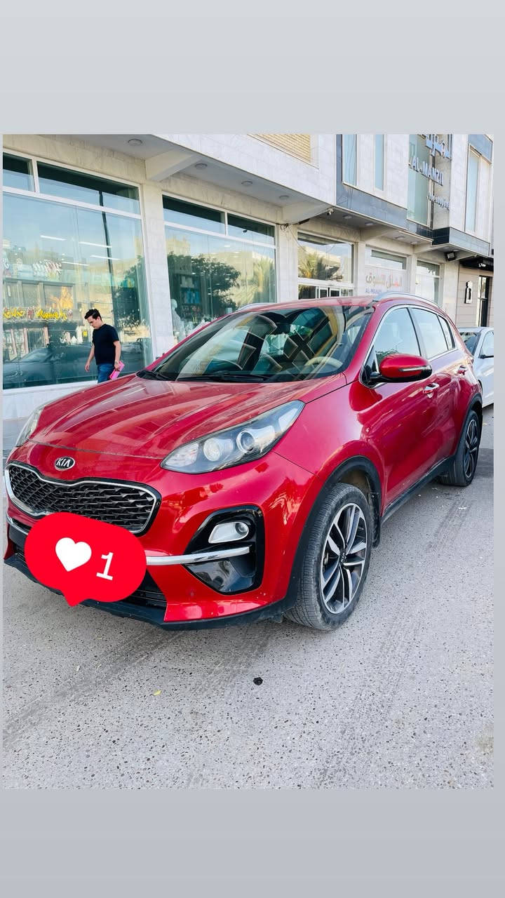 السلام عليكم سبورتج ٢٠٢٠ خليجي مكفوله كفاله عامة
رقم بغداد باسمي ماشيه ٤٤ الف كيلو
السيارة مواصفات عادية انظمة قيادة
                                                  (eco-normal-sport) 
نقاط عمياء 
شاشة جبيرة 
السيارة كلش نظيفة نظافتها 💯 ماناقصها شي 
ع وضع الشركة 
سعرها ١٩٥
مكاني بابل شارع ٤٠ الاستفسار 
                                                                         ***********
