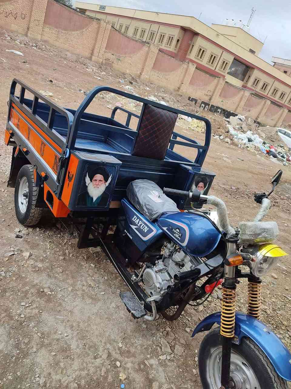 سلام عليكم ستوتة دايوان للبيع موديل 15اوراق اصولي الوكيل عمار دايوان العنوان كوت الحاوي السعر 1700الاستفسار علرقم  *********** ستوته مكفوله من كلشي نظيفه واحد على واحد واني خادم لطيبين
