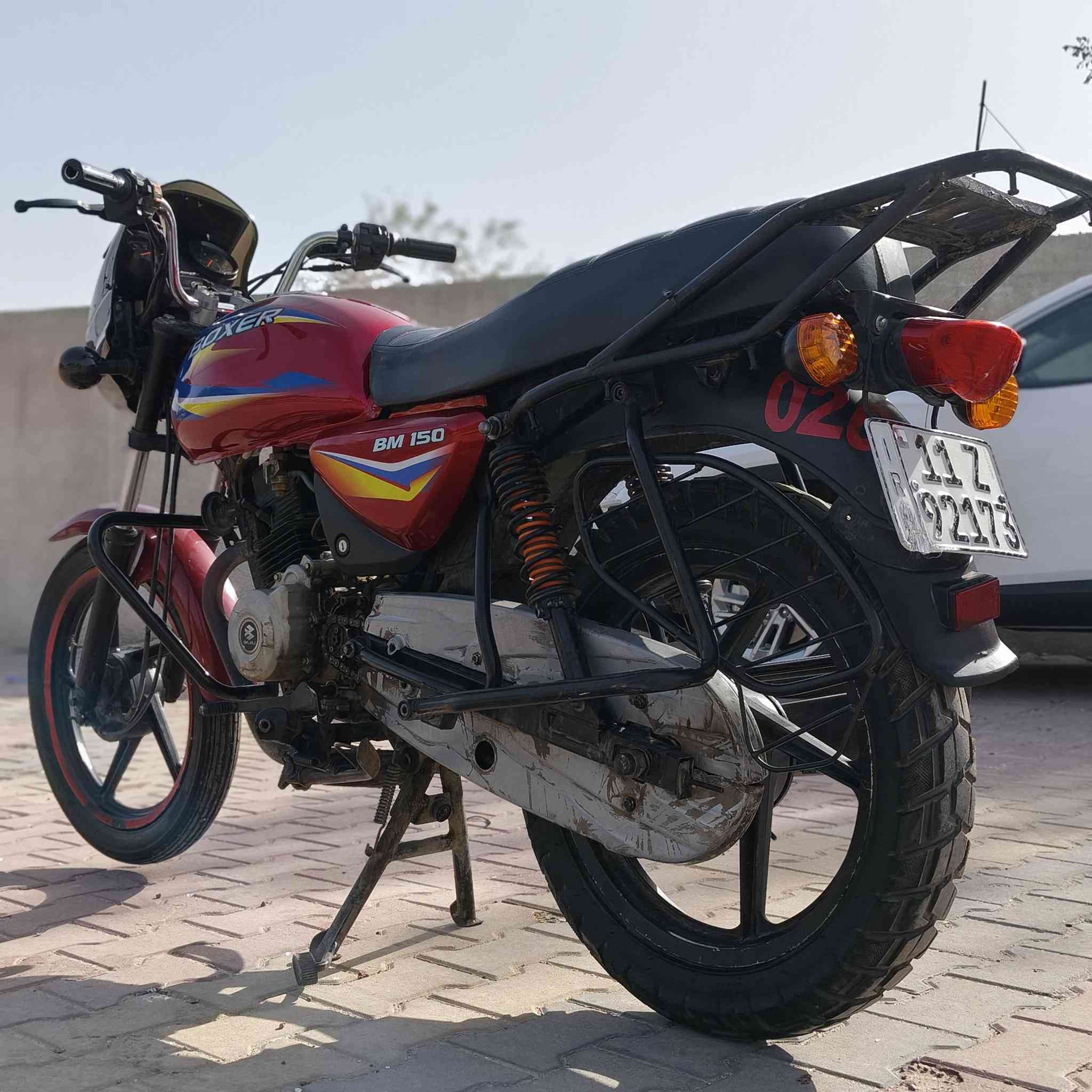 دراجة بوكسر موديل 2019 دخلت العراق 2020
دراجة مجفتة تجفيت شركة دراجة حلوة مثل متشوف 
السعر :1800 بيهة مجال بسيط
الموقع :بغداد الشعب شارع الاسواق المركزية
واتساب:***********
اتصال:***********
