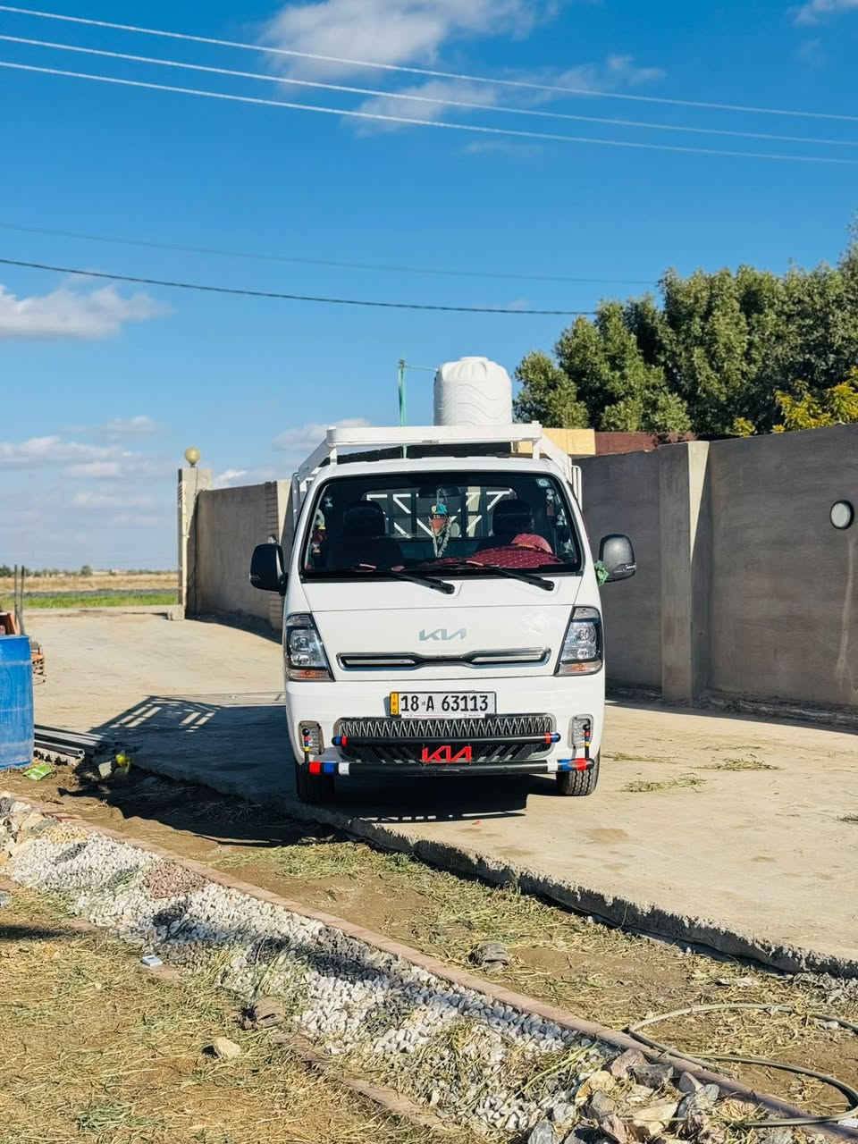 سلام عليكم سياره كيا حمل موديل 2023مكفوله كفاله عامه 
رقم بابل رقم جديد نكليزي 
ماشيه 74الف
سياره جديده 
سعر 152وبيها مجال بسيط 
العنوان بابل جبله
***********
