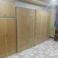 بابل • غرفة خشب • مصبوغة