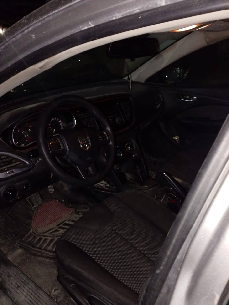 سلام عليكم دوج دارت موديل ١٥ كصه جنطه سياره بل بصره اني مكلف بالنشر اتصل على الرقم +964 775 880 3673
