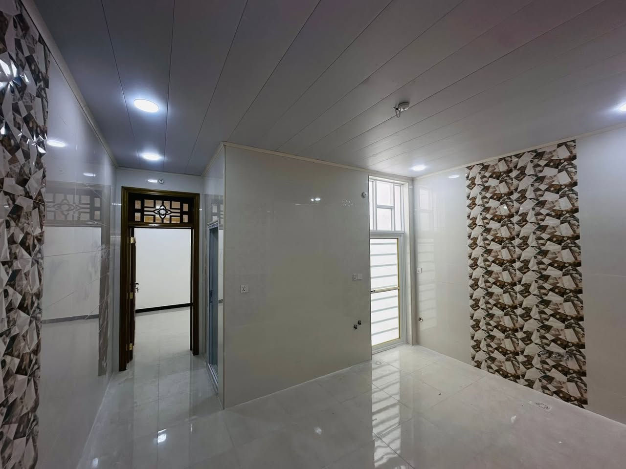 داران  للبيع  مساحة كل دار100م طابق واحد زراعي بناء درجة اولى أرضيات بورسلين خدمات كاملة تبليط صب ماء كهرباء 
كونكريت طابوك نهروان
موقع :دار خلف سكله الكرعاوي 
شارع 15م
سعر :53 
 الدار مشمول في تطويب

اللاستفسار :***********
