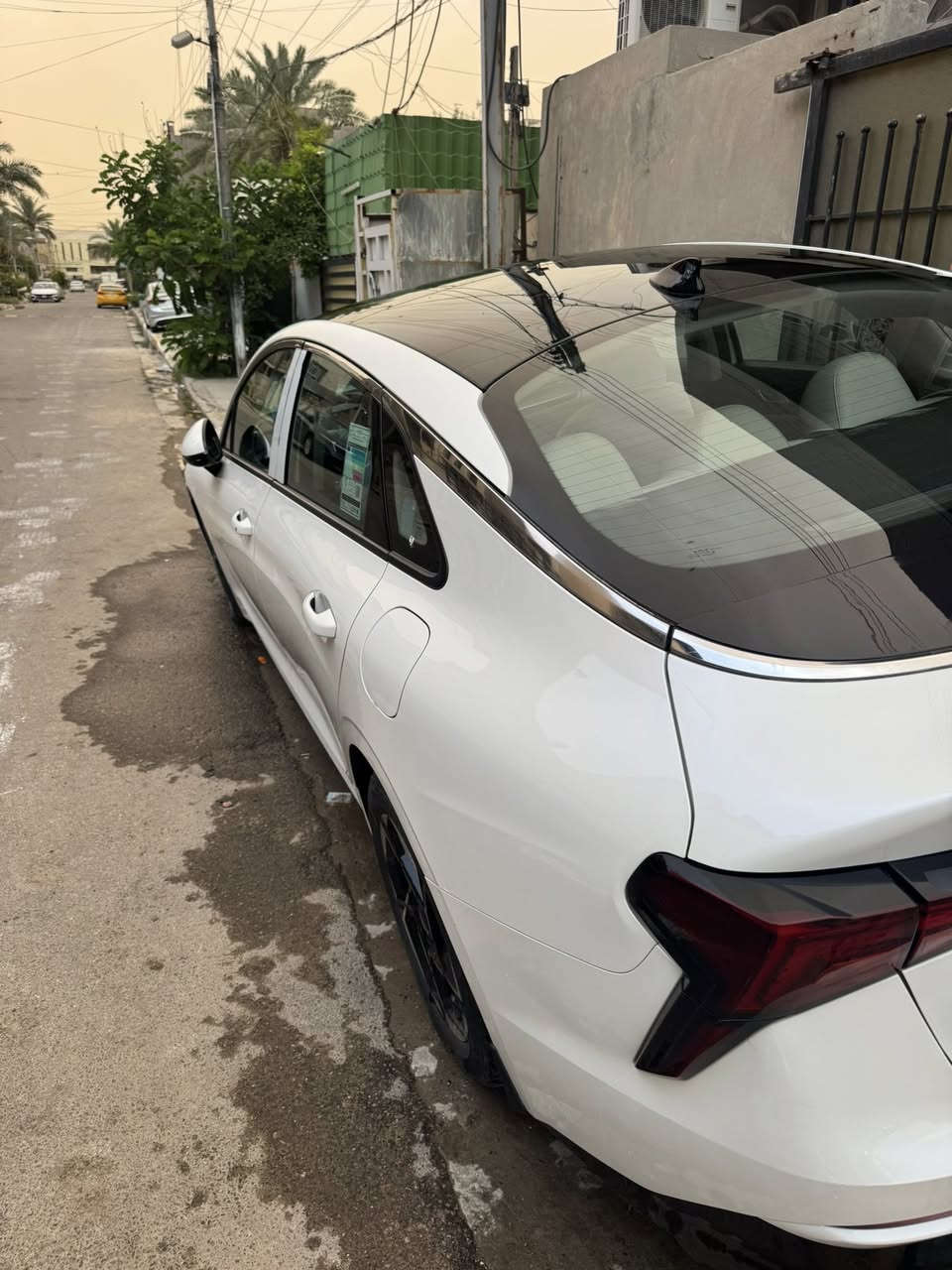 السلام عليكم كي فايق k5 خليجي موديل 2024 فول مواصفات بصمه  بنراما بيها بارد في البنيد  مكان السياره بغداد حي العامل السعر 215 رقم الهاتف ‭0770 370 5400‬

