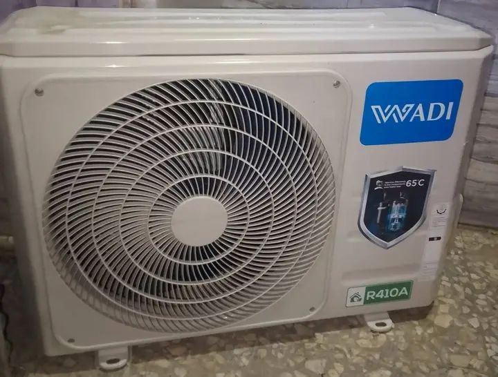 سبلت الوادي غاز 410 الحديث 
الحجم طن واحد 
نسبة نظافة 98 بالمية 
شغال وكامل اي نقص مابي 
تاخذه شرط الشغل مع ضمان 
العنوان بغداد البلديات 
***********
