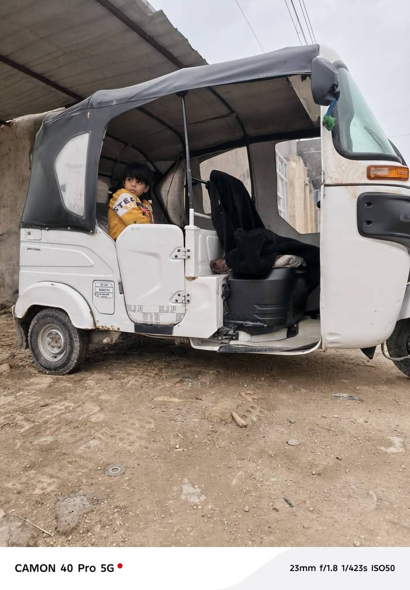 سلام عليكم تكتك موديل 22شهر 11. تكتك خير من الله 
بغداد المعامل رقم *********** سعر 8ونص بيه مجال محتاز رايد بيعه
