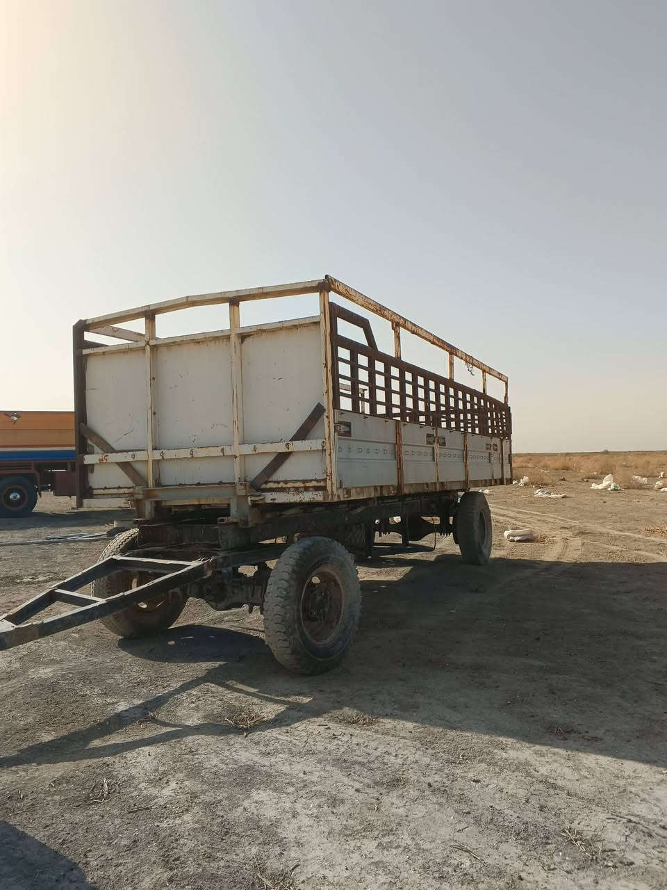 سلام عليكم عربانه اللبيع طول 7و ربع المكان ناصريه الفهود الستفسار ع عاذه رقم ***********
