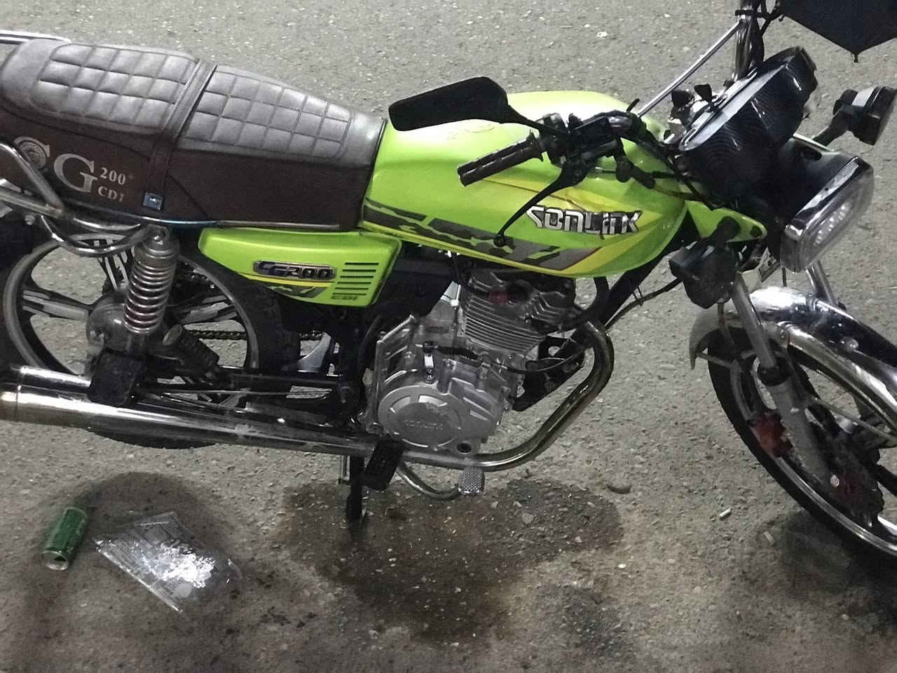 سلام عليكم شباب سونك موديل ٢٤ اوراق سكنر مكينة يابانية بلادية مختومة بيهة رصعة بل تانكي موضح بل فيديو ول دشبول الشاشة مالتة عوزهة بس الكرت تلكا يم ابو الاكترونيات الدراجة جانت متروكة باتري هابط بس السلف يشتغل بس ينشحن الباتري ما ناقصهة اي شي شلعة ومعدل كلش حلو  سعرهة 650 وبيهة مجال مكاني جسر ديالى القديم رقمي بي واتساب ***********
