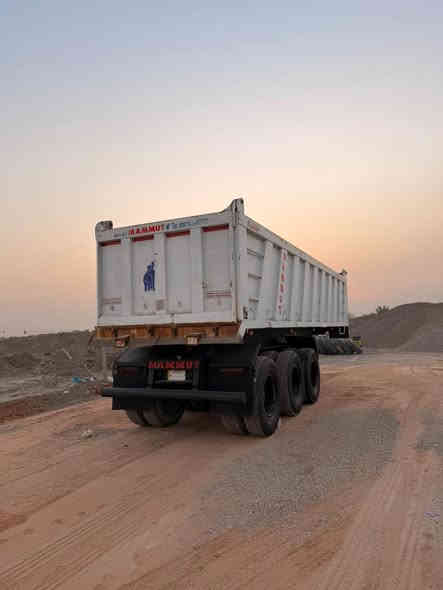 للبيع عربانه ماموت أماراتيه 2007 مكفوله كفاله عامه تخم تاير 

***********
***********
