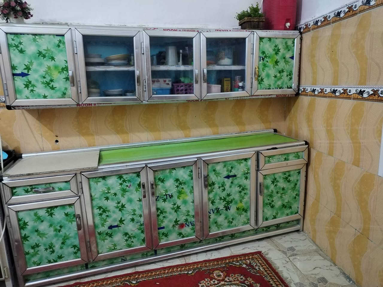 سلام عليكم شباب
كاونتر للبيع الطول 2متر ونص 
السعر خاص 
او تصل عل رقم***********
