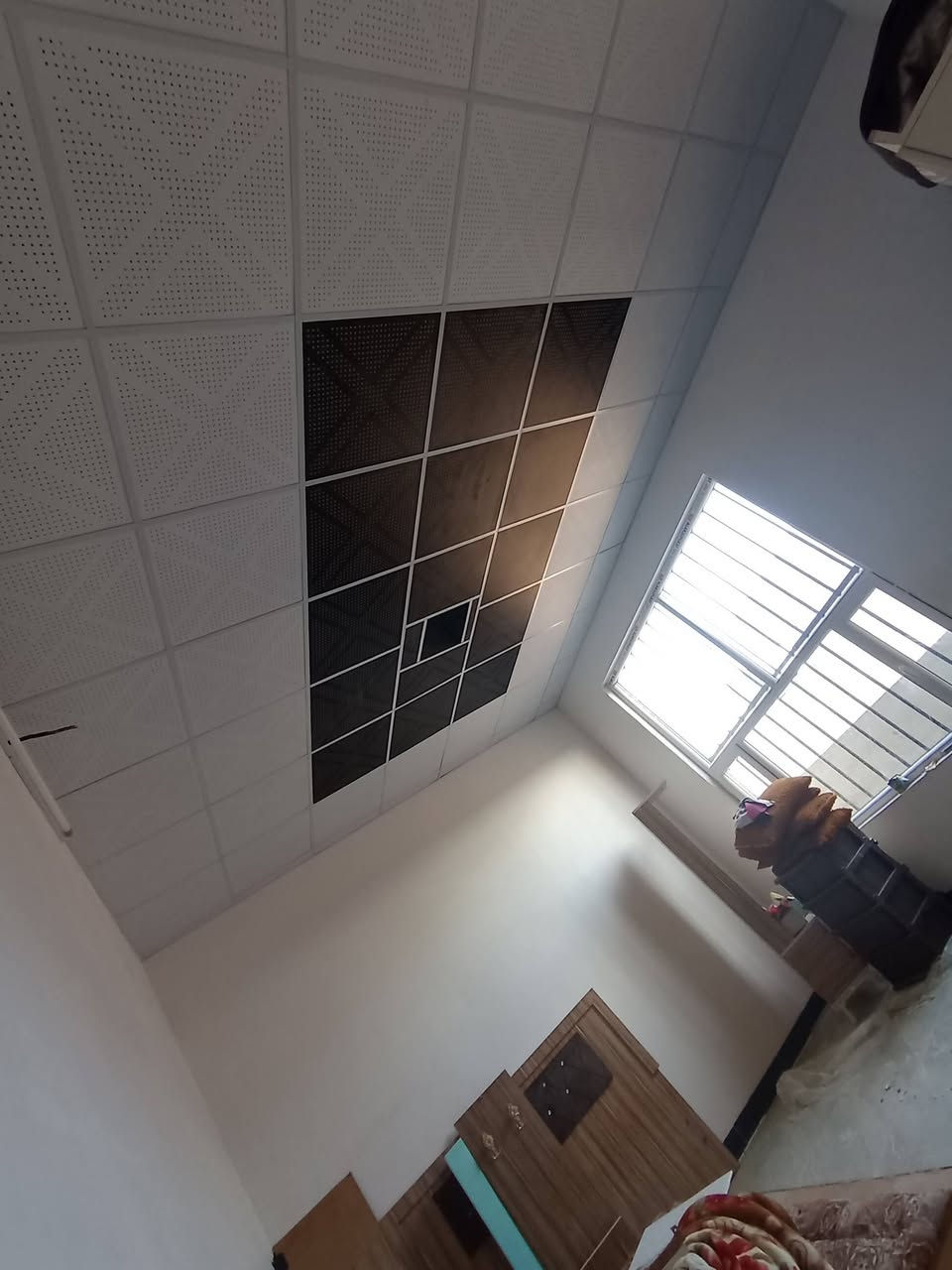 اسطه سقوف ثانويه و مغربيه اسعار مناسبه جدا  للتواصل ع الخاص او واتساب ***********
