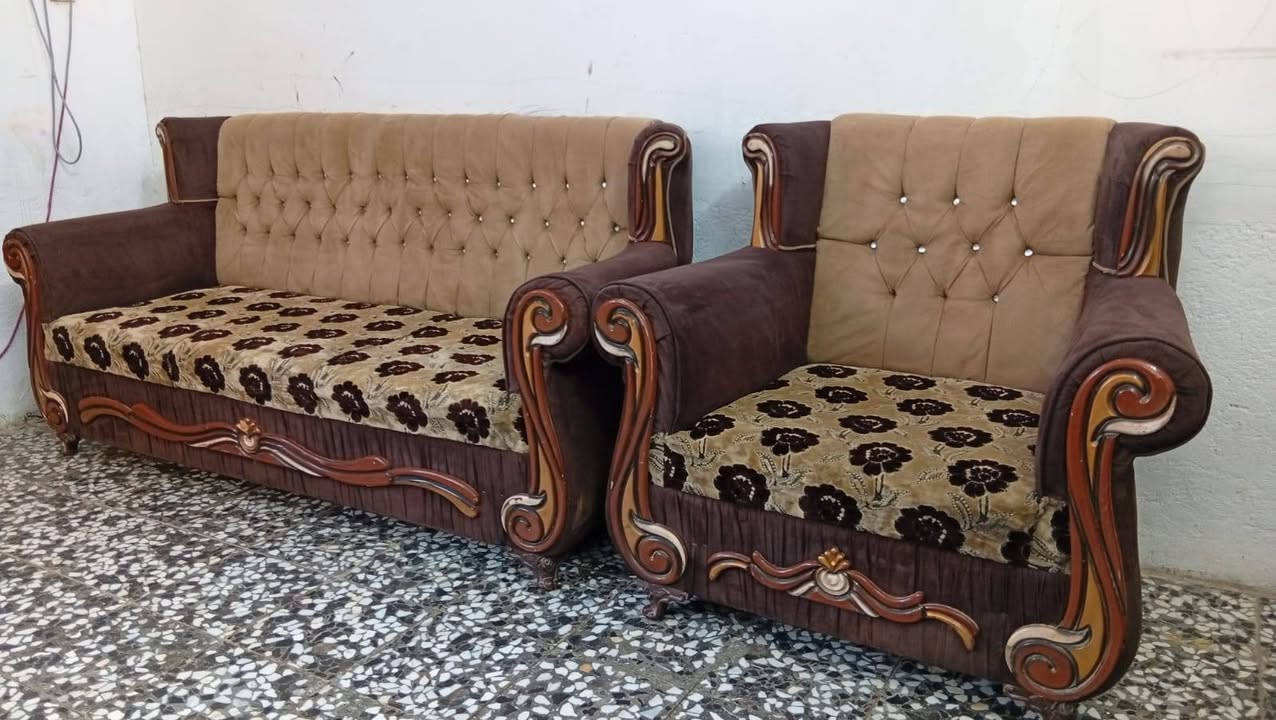 تخم ١٠مقاعد نضيف تسكام السعر ٣٢٥مكاني مشخاب ***********
