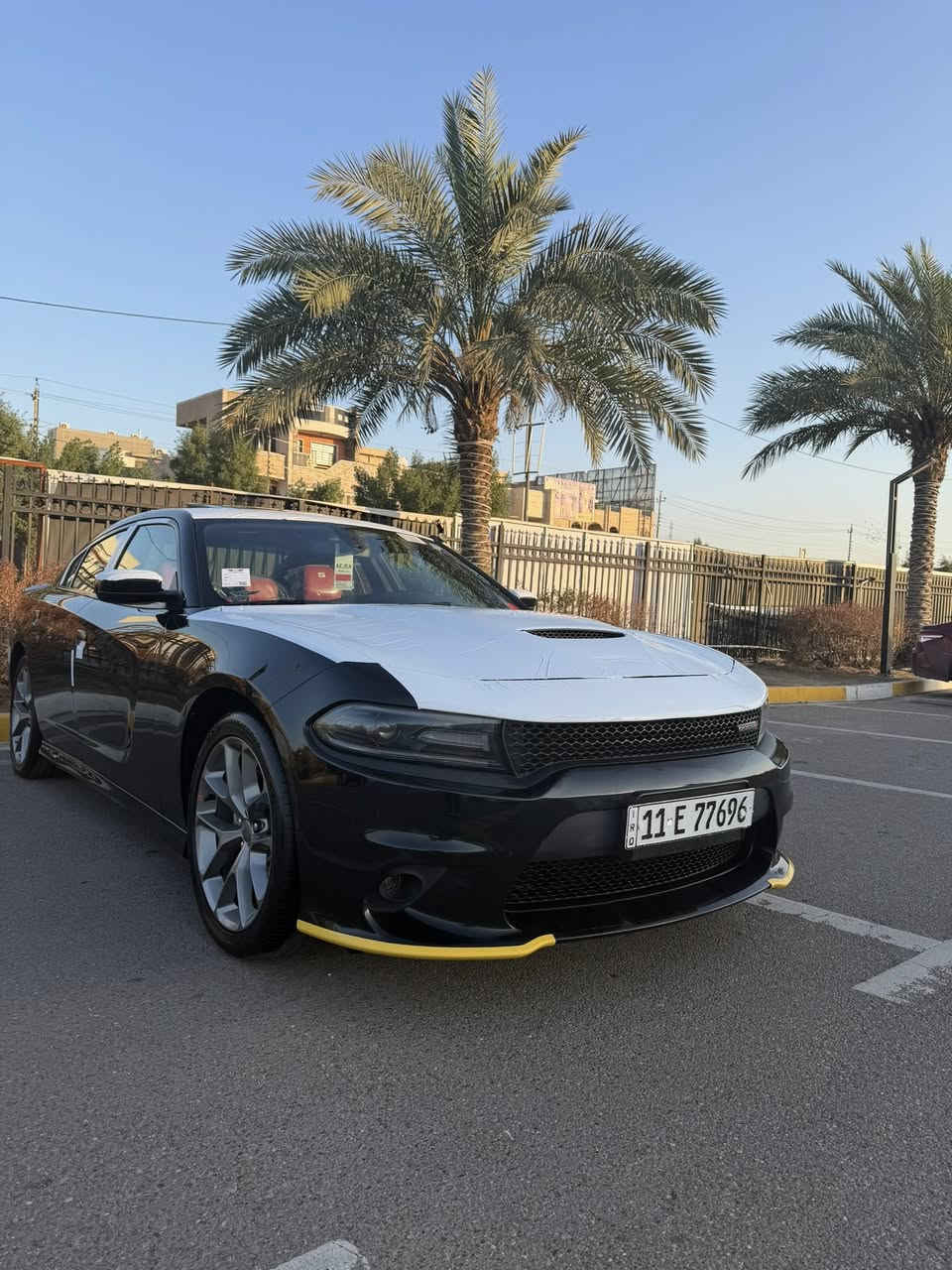 سلام عليكم
دوج جارجر
2021. خليجي وكاله هارلم 
فول مواصفات 
فئه GT 
العداد. 36 الف كيلو متر 
سياره جديده كل صيانتهه وفلاترهه بشركه 
مكفوله عدا بي دي ار زغير بل جاملغ 
والباقي كفاله عامه من رصعه وشخط 
مكاني بغداد البياع 
السعر 290 وبيهه مجال 
***********
