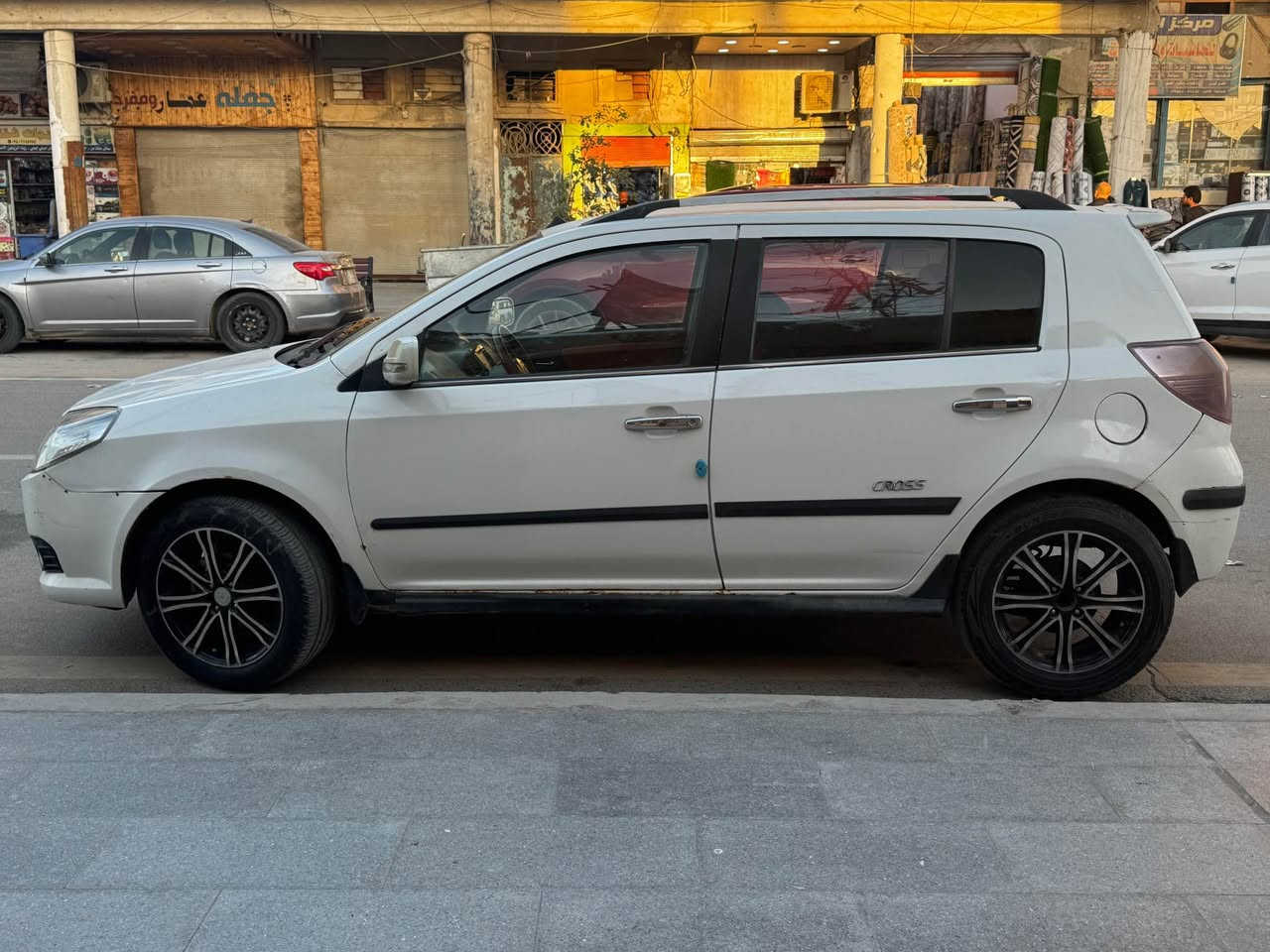 MK
جيلي موديل ٢٠١٢ رقم كربلاء انكليزي بأسمنا ضربه بسيطه باب السائق فقط 
سنوية لغاية ٢٠٣٠ سيارة حلوه وجاهزه
مكاني حله المركز
السعر ٣٨ وبيها مجال 
*********** حلة, بابل
