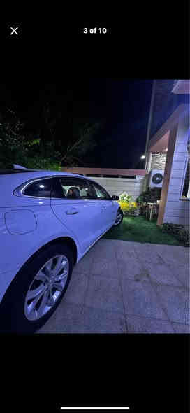 اللهم صلي على محمد وال محمد 
ماليبو موديل 2023 ماشية ٣٨ الف مايل بدون لوحات باسمي حرة الضرر خشم البنيد فقط  البدي نضيف جدا والحمدلله تشغيل عن بعد  كروس سرعه تحديد مسار الطريق رادار امامي توقف ذاتي   ثلاث انظمة قيادة قطعتين تبريد سايد بريك بصمة دخول ذكي شاشة ابل كار بلي    بيع او مراوس حسب القناعه السعر 125 ورقة  وبيها مجال حك الجية تخم تاير جديد باتري جديد الاتصال على 
*********** صور الحادث مرفقه مع الصور موقع السيارة بغداد الكاظمية المقدسة بغداد
