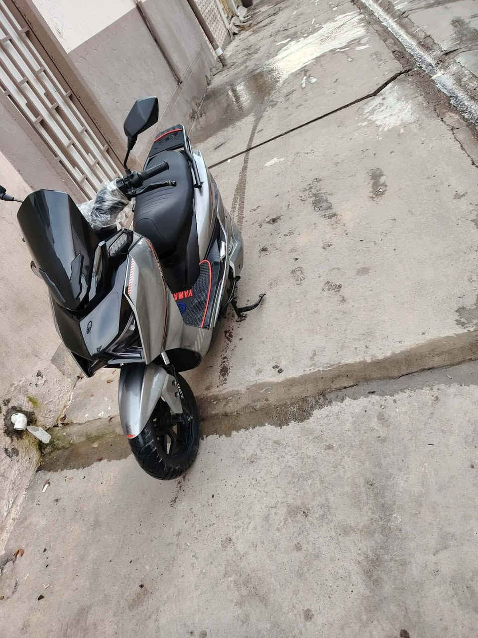 السلام عليكم
ماطور شحن للبيع
ماكس ون من معمل APO العالمي
بطاريه ليثيوم فوسفات الحديد  30 امبير
ملف 3000 حقيقي
سرعه 90 حقيقي
فول موصفات
مستعمل قليل وصل الشراء موجود كبل شهرين السعر مليون و300 الف
مكاني موصل
***********
