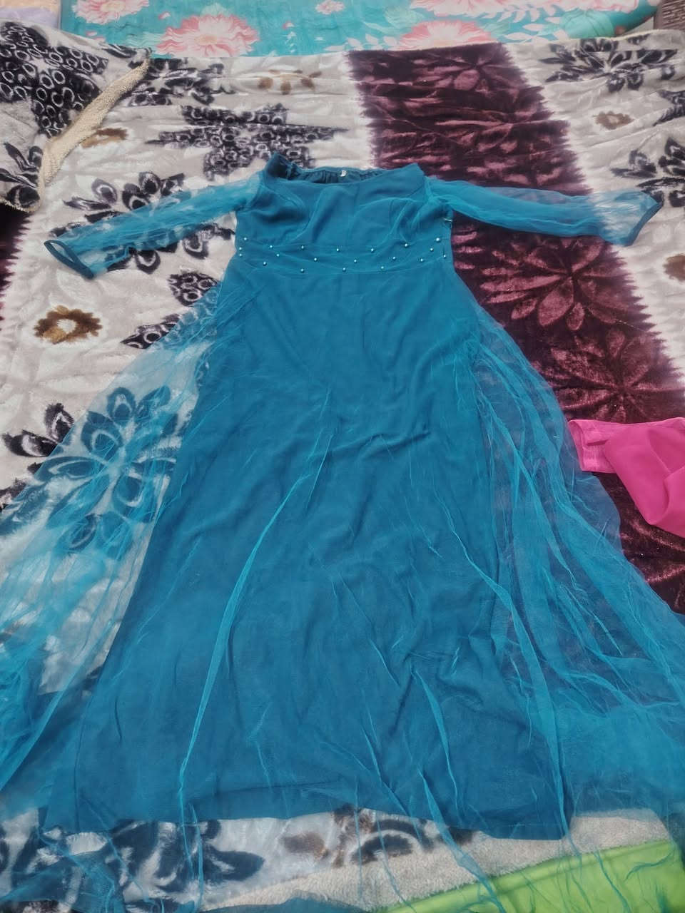 السلام عليكم فساتين ملبوسات قليل كلش اثنين قصيرات واحد طويل


**إذا كنت صاحب هذا الإعلان وتريد حذفه لأي سبب، رجاءا أرسل رسالة إلى الدعم الفني**