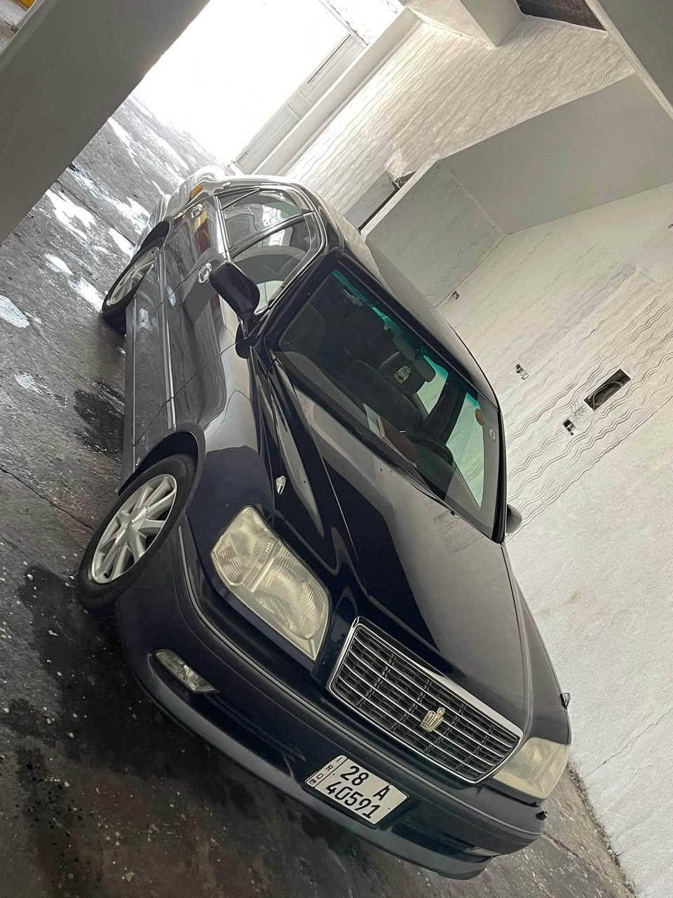 TOYOTA CROWN ROYAL SALON 👑
للبيع تويوتا كراون 2000
اللون         حبري

❗️فقط لليدورZERO وكراتين واصولي وكفاله عامه.

رقم نجف  دخول جديد تسجيل جديد قرار  استوها اسجلت وستوني شديتلها الوحات شرط اسجلت على مادة 48 شرط ثاني يوم المداور بأسم المشتري.

مكفوله كفاله عامه من كص وضربه ونقل جثه ورسميات والاصوليات.

المواصفات 👇
مكينه فيفتي
2دكم
برده خلفيه كهرباء اصليه.
كروز تثبيت سرعه.
ويل كب نجمه حاويه
اريل امامي شذره زرقاء.
تبريد ثلج ❄️+سبلت متحرك
شاشه كرستال ترحيب.
تحكمات خلفيه.
سستم صوت+دمامات فد شي.
غراض مال جنطه كامله.
حداديه جديده.
والسياره ماعايزه برغي كامله على اخر حبايه.
العنوان🏡بابل حله

للأستفسار📲📞               قابل للتفاوض .
 ***********
***********
رجاءً اذا ماعجبك السعر او مو شراي اعگب المنشور او تعلق تعليق حلو يدل على اخلاقك الراقيه وكلشي اكو بالسوگ.
