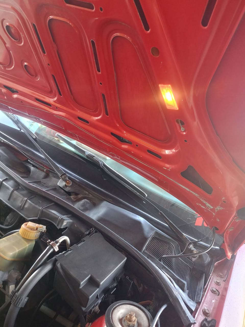 صلي على محمد والي محمد 🌷
#السعر37_بي_مجال_قليل
فكترا موديل91محدثه93رقم نينوى مصطرا جديد 
هزه وسنويه جديد2030كابون بانزين بيها شرط التحويل
مكينه وكير شرط
طخم خلفي امامي كلو جديد 
طخم تاير جديد 
ستيرن بور 
دشبول ايرباك 
كهربايات كلها شرط مايعوزها اي 
غرفتها جديده مدوشمه حلوه 
سياره مصلح دواير ودوسات فقط
بدون صبغ شرط شرط 
مكان موصل الايمن اليرموك 
***********
***********
