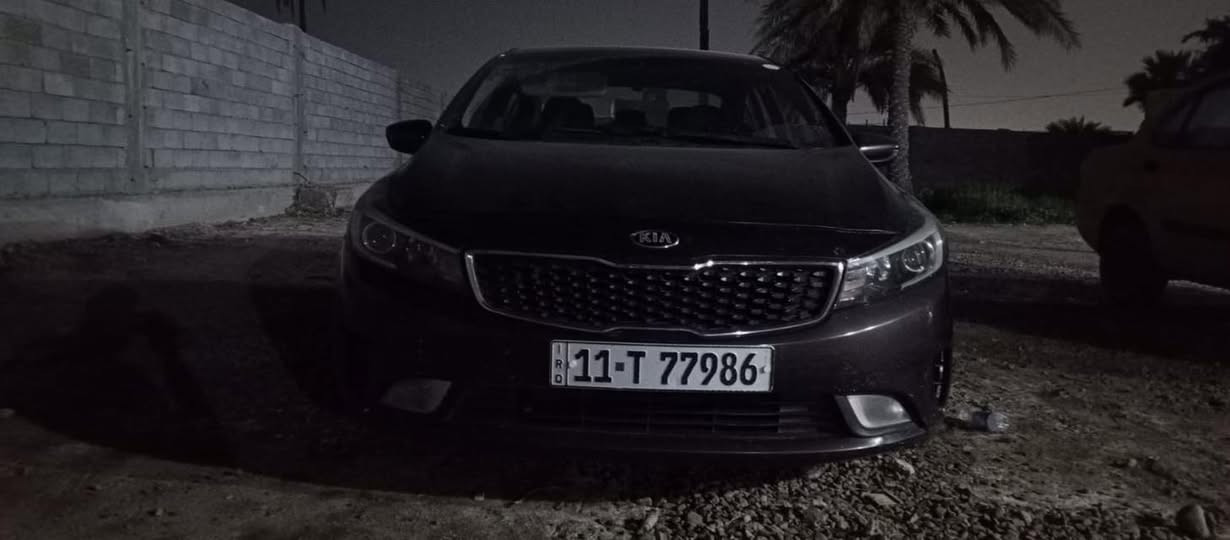 السلام عليكم 
فووتي ٢٠١٧
حادث بنيد فقط والسونار موجود بالصور 
السياره ماشيه ١٢٠ 
رقم بغداد السعر ١١٨ وبيهه مجال 
للاستفسار ***********
