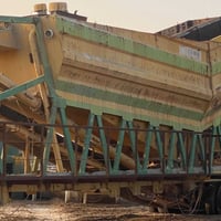 للبيع معمل كونكريت موبايل تركي ٨٠م³ بالساعه للإستفسار  07808253994 077...